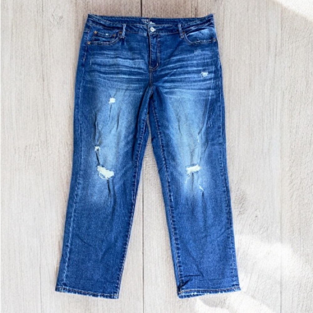 * Time and Tru  mid rise size 18 Light Blue Denim Jeans distressed